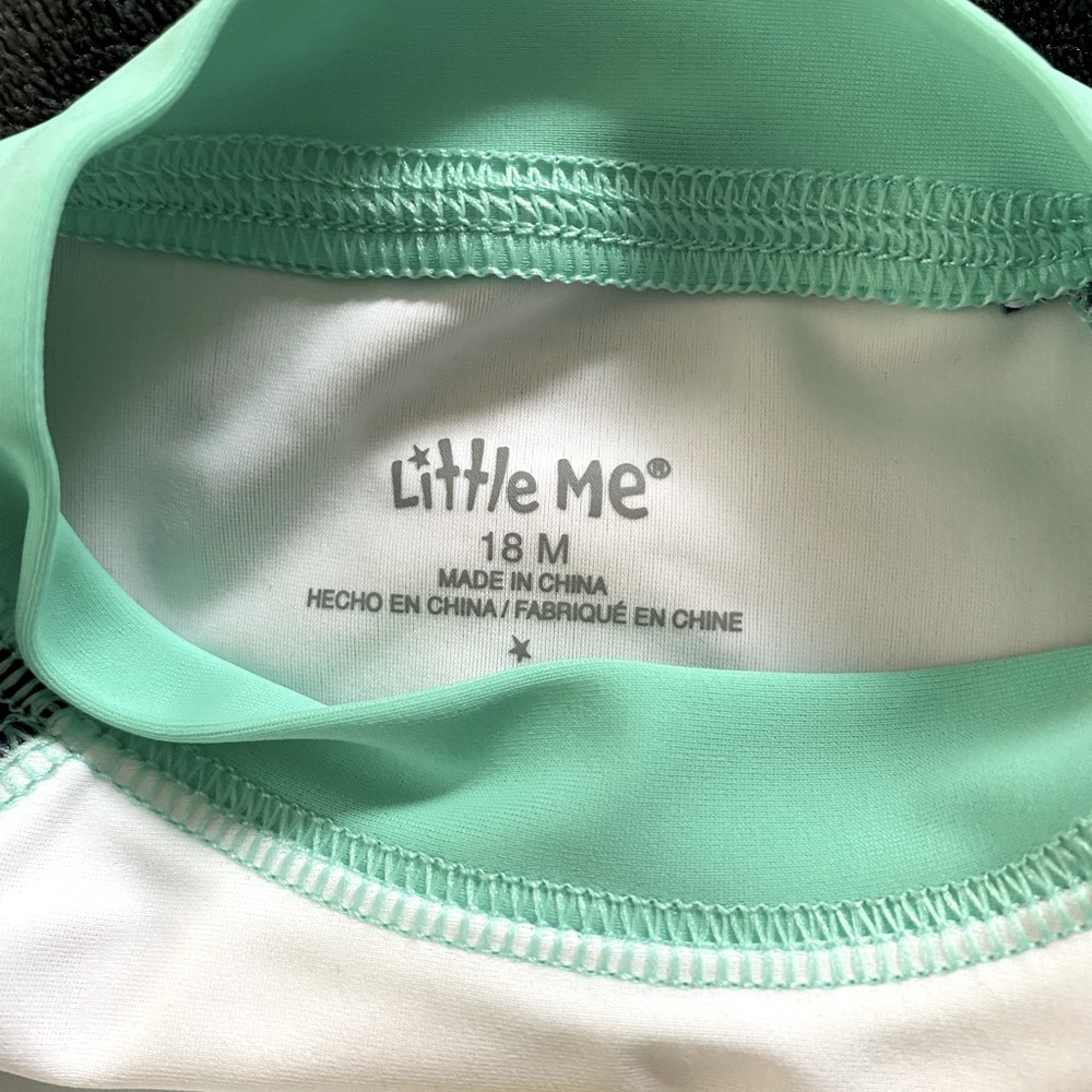 Little Me Rash Guard 🐳 - Picture 3 of 6